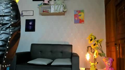 Snapshot of alaia_love77 chatting on May 2026 06:49:02 PM Alaia online show from May 2026 06:49:02 PM