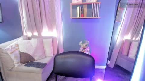     online show from June 2026 07:17:01 PM