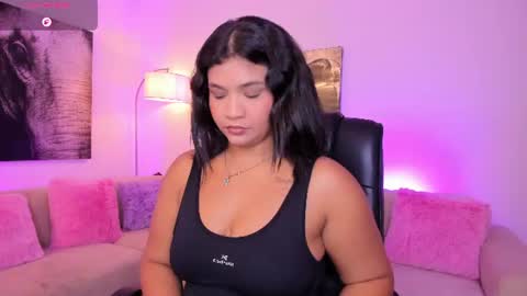 Alaia online show from June 2026 07:06:02 PM