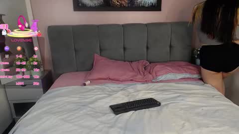 Alaiia    online show from December 2025 02:53:01 AM