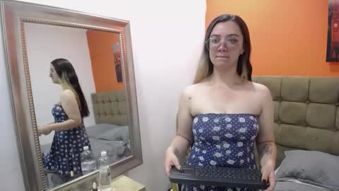 Alaiia    online show from February 2026 07:18:01 PM