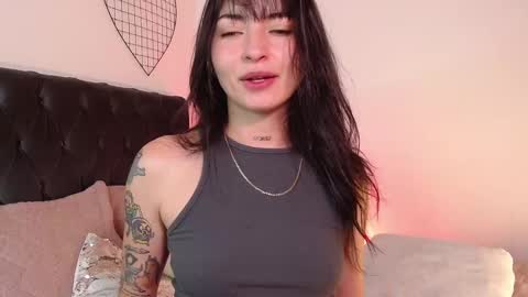 Snapshot of alailayong chatting on February 2025 06:35:01 PM alailayong online show from February 2025 06:35:01 PM