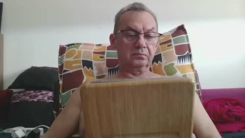 Snapshot of alain5159 chatting on June 2026 01:26:02 PM alain5159 online show from June 2026 01:26:02 PM