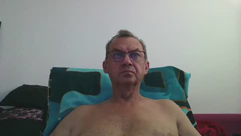Snapshot of alain5159 chatting on June 2026 02:17:02 PM alain5159 online show from June 2026 02:17:02 PM