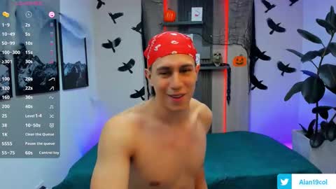 Alan  Kevin can we reach 100 thumbs up please guys  online show from October 2025 07:16:01 PM