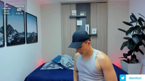 Snapshot of alan_nd_kevin chatting on March 2026 07:00:02 PM Alan Kevin can we reach 100 thumbs up please guys online show from March 2026 07:00:02 PM