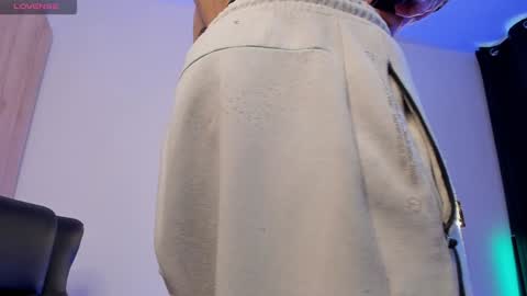 Alan online show from December 2024 01:11:01 PM