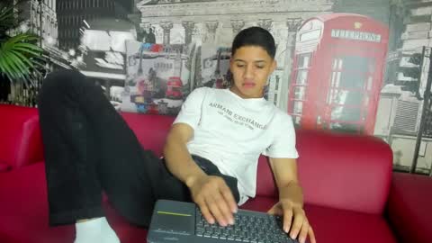 ---Alan--- online show from December 2024 11:50:02 PM