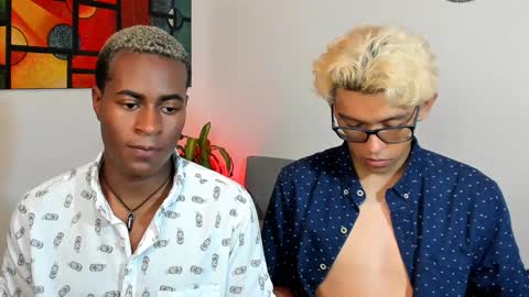 Snapshot of alan_scot chatting on December 2024 01:34:01 AM Alan and Criss - WE JUST FRIENDS WITH BENEFITS BOTH VERS online show from December 2024 01:34:01 AM