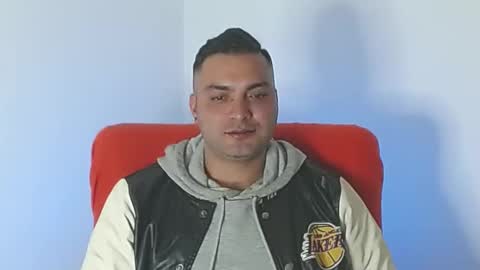 alan_smith973071 online show from October 2025 07:05:02 AM