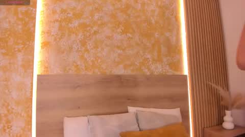 alana_2916 online show from February 2026 03:22:02 AM