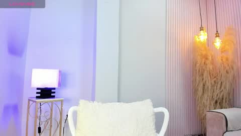 Alana online show from February 2026 12:24:02 PM