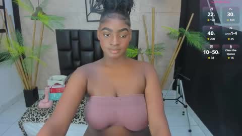 Snapshot of alana_bonny chatting on September 2025 12:27:02 PM Alana online show from September 2025 12:27:02 PM