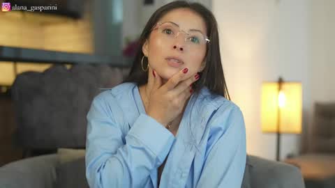 Alana Gasparini online show from May 2026 08:03:02 PM