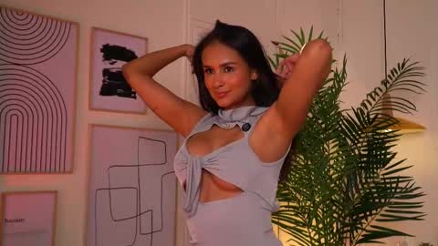 Snapshot of alana_haze chatting on September 2025 01:31:02 AM Alana online show from September 2025 01:31:02 AM