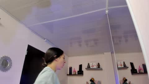 Snapshot of alana_madison chatting on February 2025 11:12:02 AM Maeve online show from February 2025 11:12:02 AM