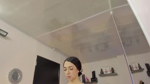 Snapshot of alana_madison chatting on March 2025 11:06:02 AM Maeve online show from March 2025 11:06:02 AM