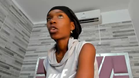 Alana online show from October 2025 05:46:02 PM