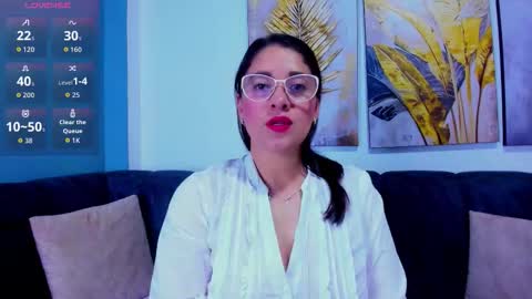 Alana  online show from October 2025 12:06:01 PM