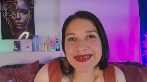 Alana  online show from January 2026 07:41:02 PM