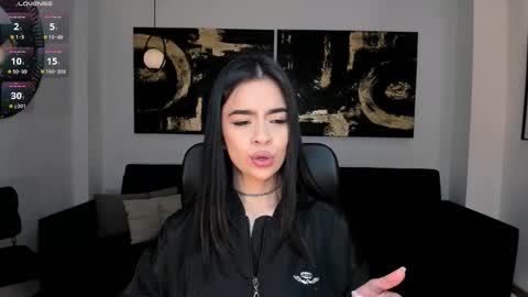 Alana online show from October 2025 12:04:02 PM