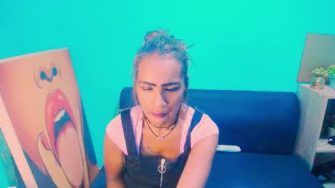 alanadelray online show from January 2025 07:32:01 AM