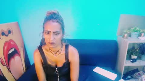 alanadelray online show from January 2025 11:24:01 AM