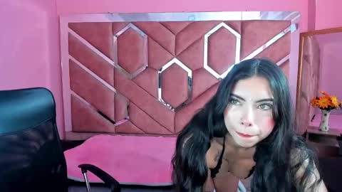 Snapshot of alanahott_ chatting on September 2025 03:42:02 AM Alana hot online show from September 2025 03:42:02 AM