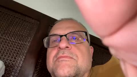 alankrieski1174 online show from November 2025 08:44:01 PM