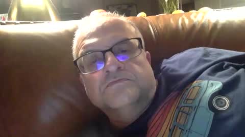 alankrieski1174 online show from November 2025 05:17:01 AM