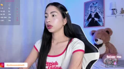 Snapshot of alannah__ chatting on January 2025 11:30:02 AM online show from January 2025 11:30:02 AM