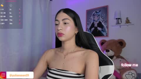 Snapshot of alannah__ chatting on February 2025 11:38:02 AM online show from February 2025 11:38:02 AM