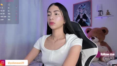 Snapshot of alannah__ chatting on February 2025 11:44:02 AM online show from February 2025 11:44:02 AM
