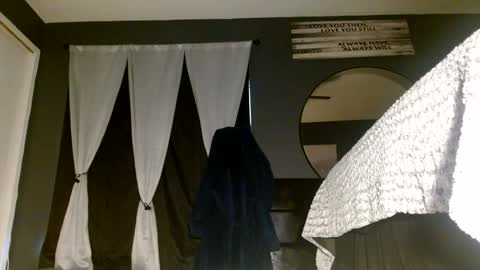 Alanna Rack online show from May 2026 12:56:02 PM
