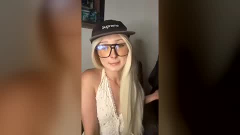 Snapshot of alaska00666 chatting on July 2026 08:14:01 PM alaska00666 online show from July 2026 08:14:01 PM