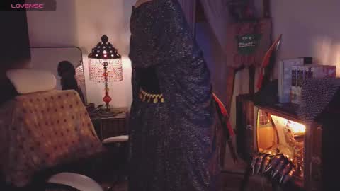 Alaska Grace       online show from November 2025 03:52:02 AM