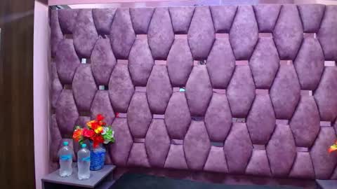 AlaSmith  online show from April 2026 01:42:02 AM