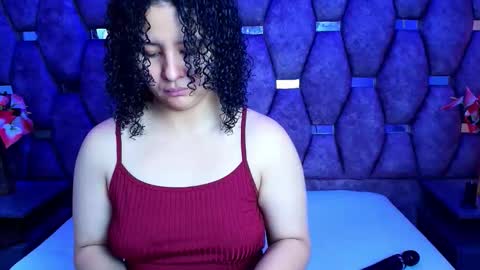 Snapshot of alasmith_ chatting on June 2026 02:48:01 AM AlaSmith online show from June 2026 02:48:01 AM