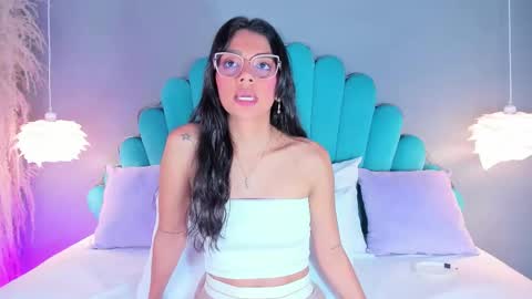 Snapshot of alassiahocthner chatting on September 2025 11:43:02 AM Alassia Hocthner online show from September 2025 11:43:02 AM