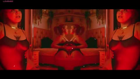 albaandthayron online show from October 2025 12:03:01 PM