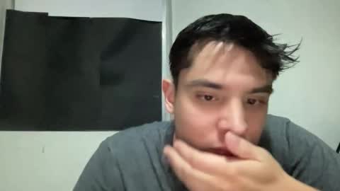Snapshot of alber753713 chatting on June 2026 02:22:02 AM alber753713 online show from June 2026 02:22:02 AM