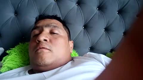 albert19891 online show from March 2026 06:56:01 PM