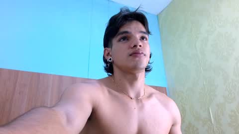 Snapshot of albertbernal69 chatting on January 2025 06:16:02 AM Albert online show from January 2025 06:16:02 AM