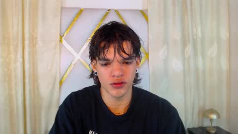 Snapshot of albertbernal69 chatting on February 2025 02:57:02 AM Albert online show from February 2025 02:57:02 AM