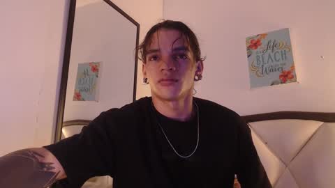 Snapshot of albertbernal69 chatting on November 2025 02:34:02 AM Albert online show from November 2025 02:34:02 AM