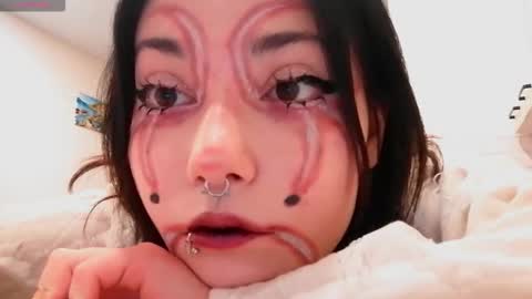 Im Katrina online show from October 2025 05:11:01 PM