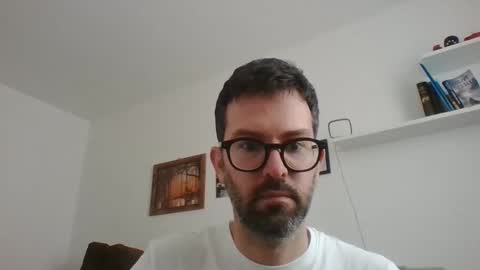 Snapshot of albertodivenire chatting on February 2025 12:40:01 PM albertodivenire online show from February 2025 12:40:01 PM