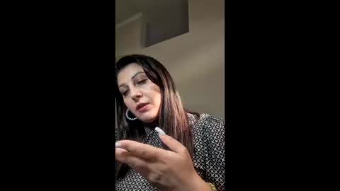 albina online show from March 2026 10:22:01 AM