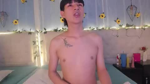 ale_aurarashi online show from November 2025 02:34:02 AM