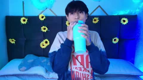 ale_aurarashi online show from May 2026 03:55:02 AM